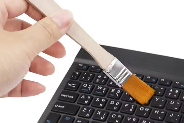 Wood Handle Nylon Brush for Welding, Paint, and Household Cleaning